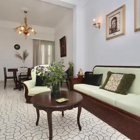 Nina Apartament