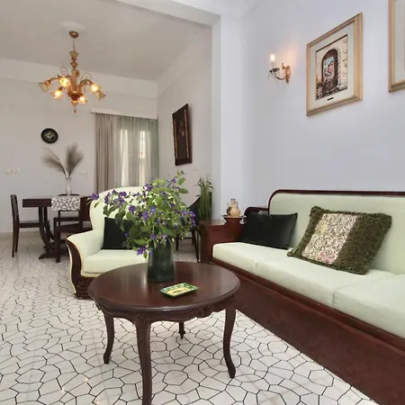 Nina Apartment