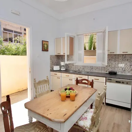 Apartment Nina